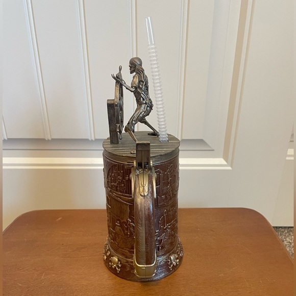 Disneyland Pirates of the Caribbean 50th Anniversary Plastic Stein collector cup - Picture 4 of 8